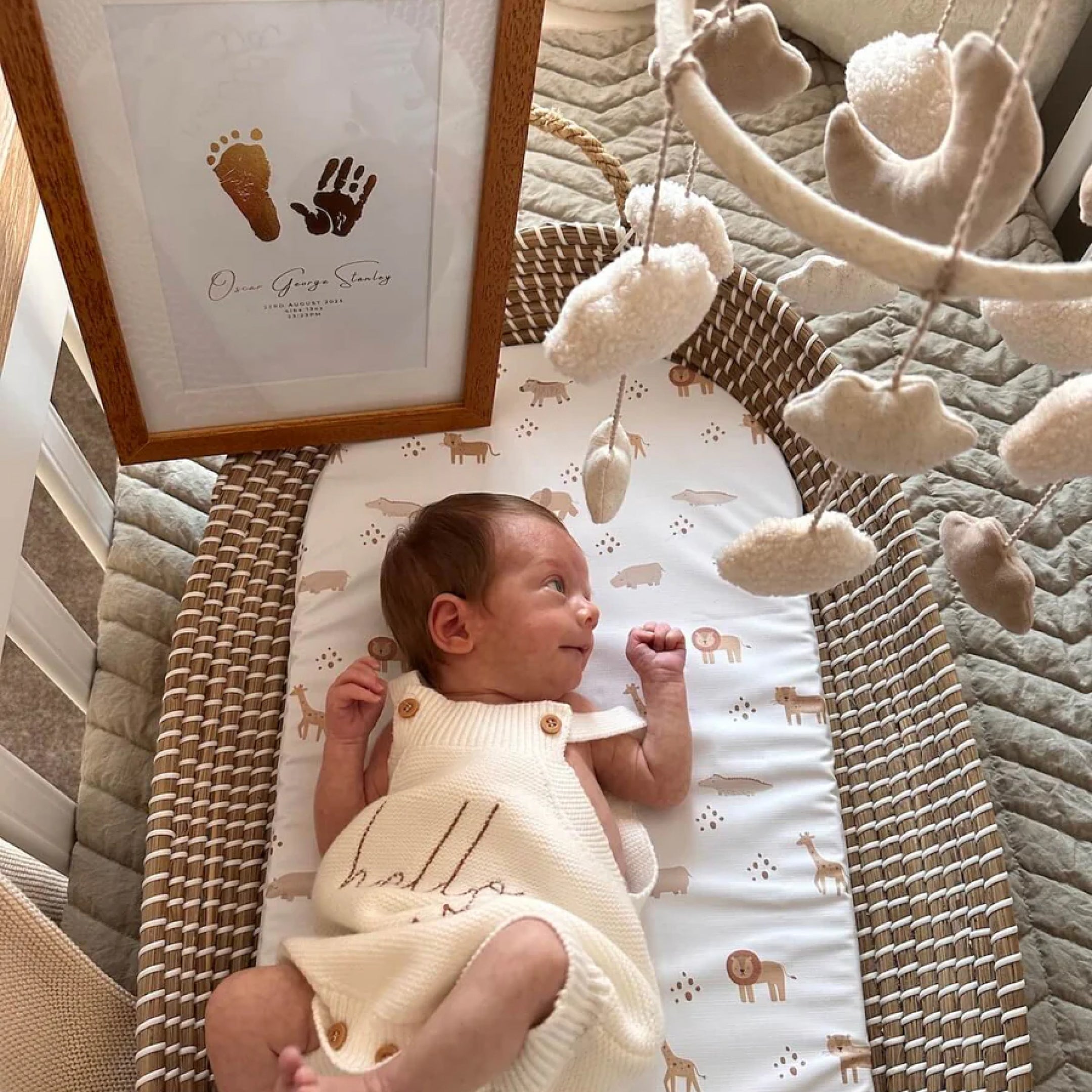 Baby hand- en voetafdruk kunstwerk met foliedruk